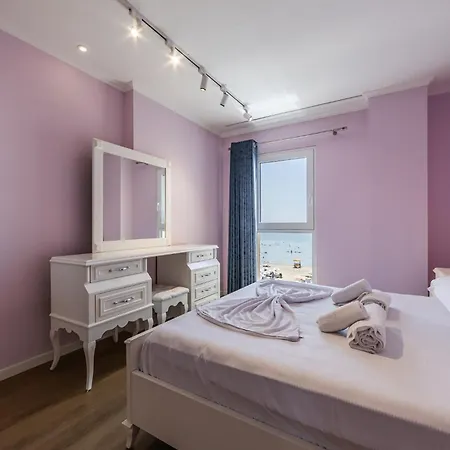 Апартаменты The Azure 2 Beachfront By Premium Selection Дуррес