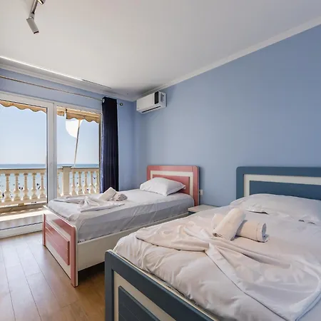 The Azure 2 Beachfront By Premium Selection *